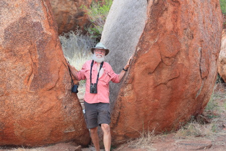 Jeff at Devils Marbles