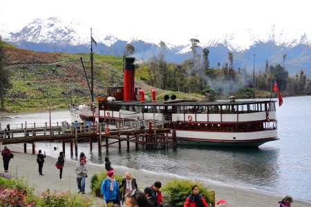 Lake Wakatipu cruise