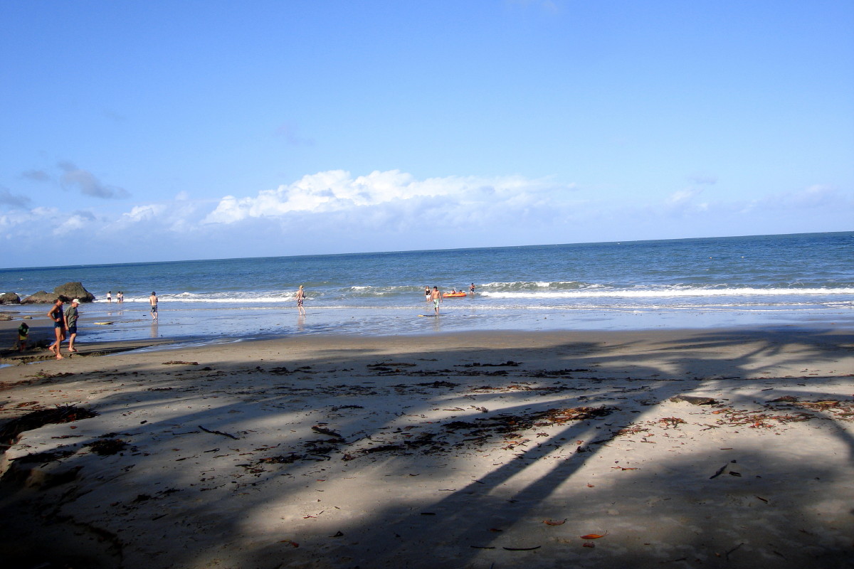 Etty Bay